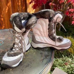 The North Face Girl Nuptse II Goose Down Boots size 4